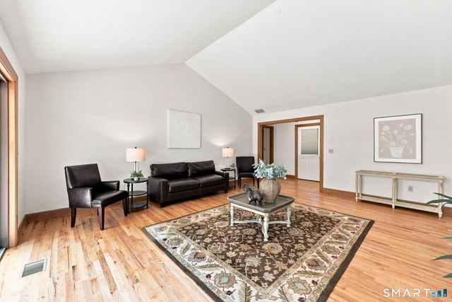 21 Ethan Drive, Windsor, CT 06095