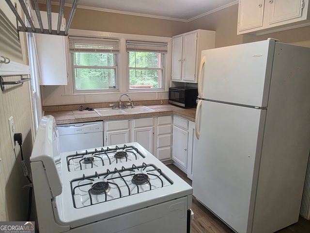 279 Ellison Road, Tyrone, GA 30290