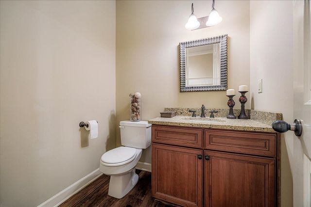 4597 WHISPER SPRING DR, Collierville, TN 38017