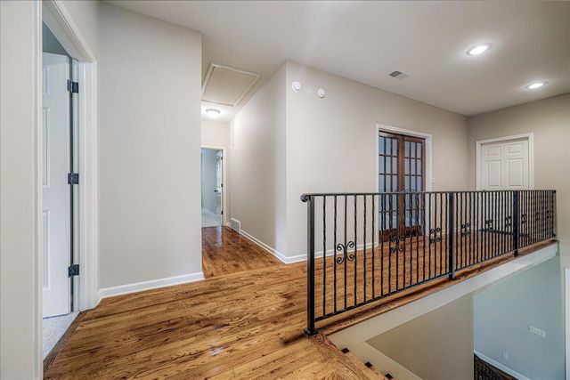 4597 WHISPER SPRING DR, Collierville, TN 38017