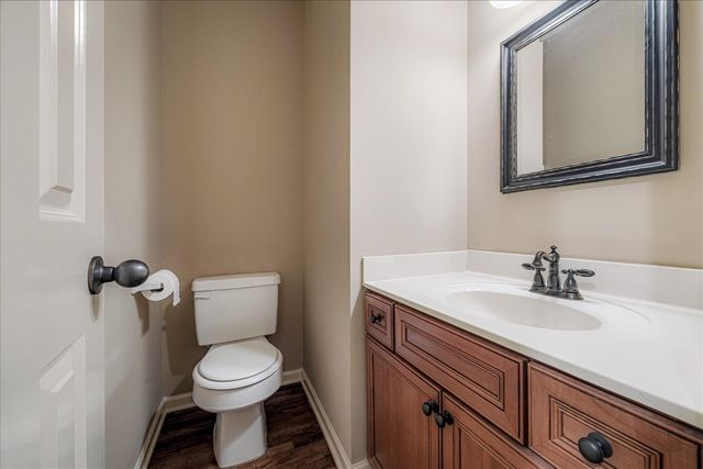 4597 WHISPER SPRING DR, Collierville, TN 38017