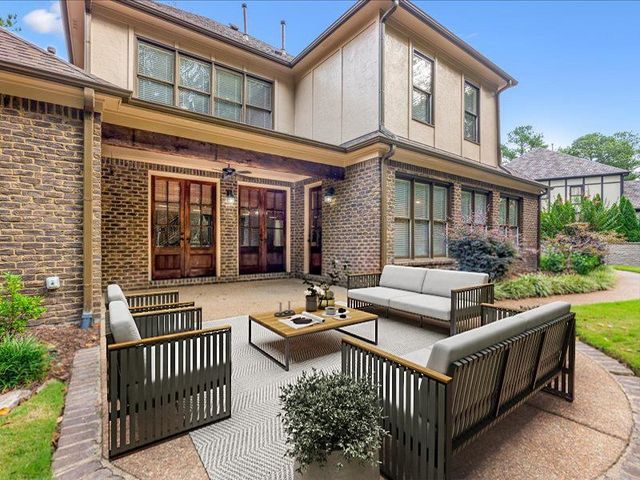 4597 WHISPER SPRING DR, Collierville, TN 38017