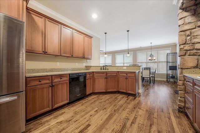 4597 WHISPER SPRING DR, Collierville, TN 38017