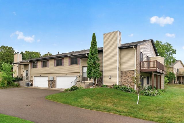 4480 Clover Lane A, Eagan, MN 55122
