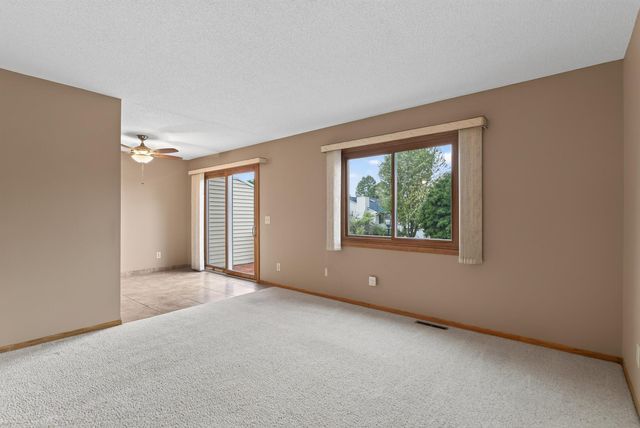 4480 Clover Lane A, Eagan, MN 55122