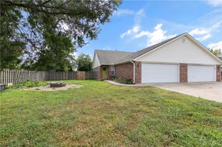 910 NW A Street 2, Bentonville, AR 72712