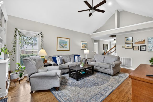 805 Barneswyck Drive, Fuquay Varina, NC 27526