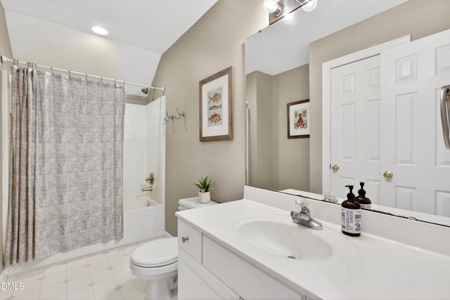 805 Barneswyck Drive, Fuquay Varina, NC 27526