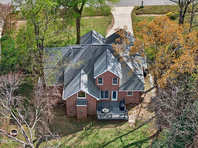 805 Barneswyck Drive, Fuquay Varina, NC 27526