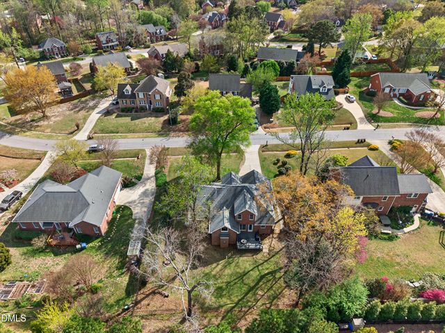 805 Barneswyck Drive, Fuquay Varina, NC 27526