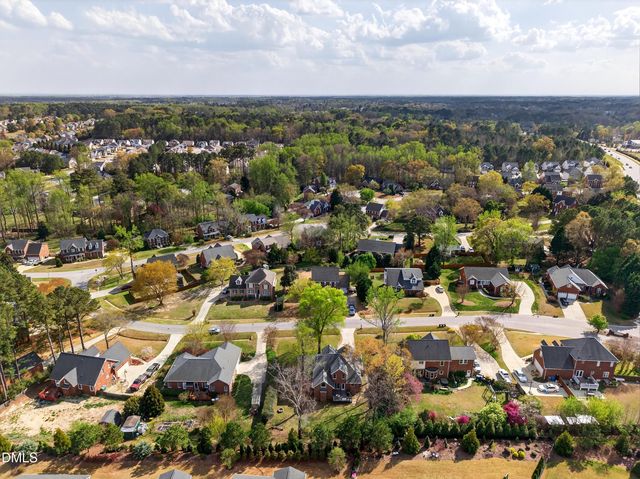 805 Barneswyck Drive, Fuquay Varina, NC 27526