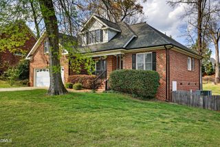 805 Barneswyck Drive, Fuquay Varina, NC 27526