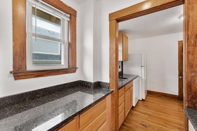 25 Tip Top 2, Boston, MA 02135