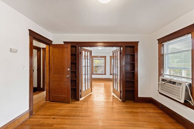 25 Tip Top 2, Boston, MA 02135