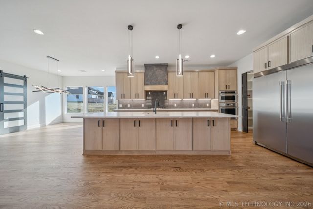 2335 E 135th Drive S, Bixby, OK 74008