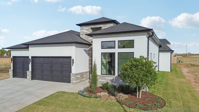 2335 E 135th Drive S, Bixby, OK 74008