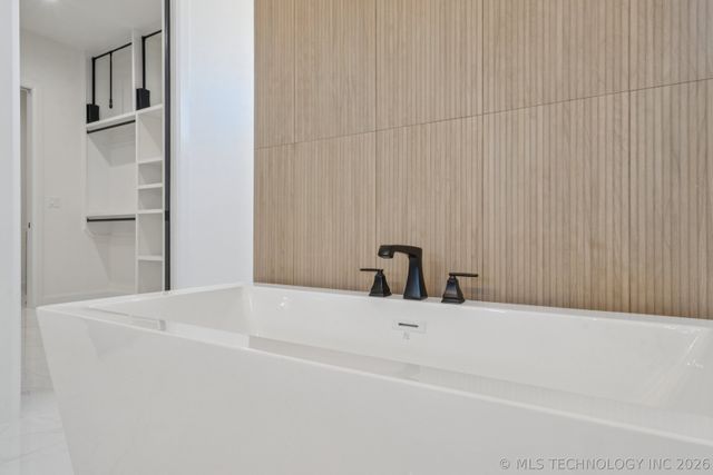 2335 E 135th Drive S, Bixby, OK 74008