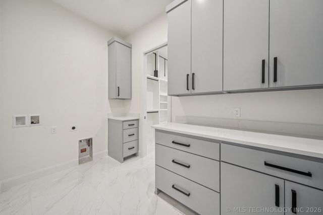 2335 E 135th Drive S, Bixby, OK 74008