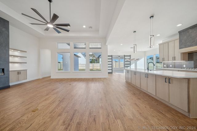 2335 E 135th Drive S, Bixby, OK 74008