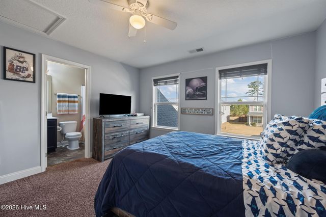 304 Bear Run, Maple Hill, NC 28454