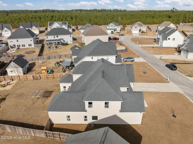 304 Bear Run, Maple Hill, NC 28454