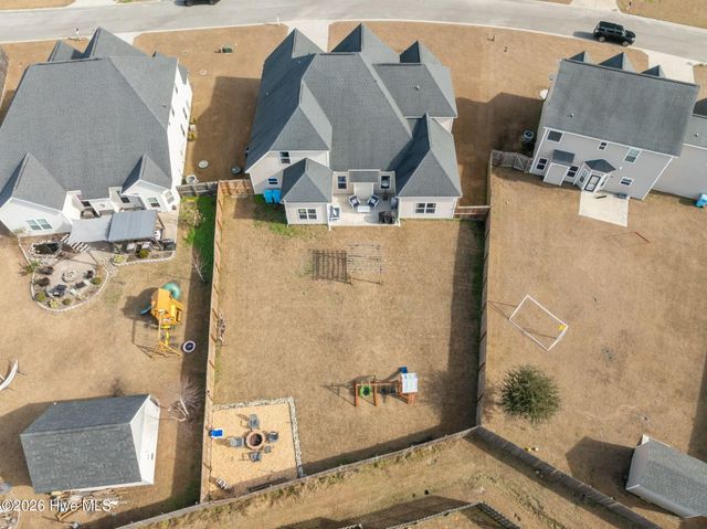 304 Bear Run, Maple Hill, NC 28454