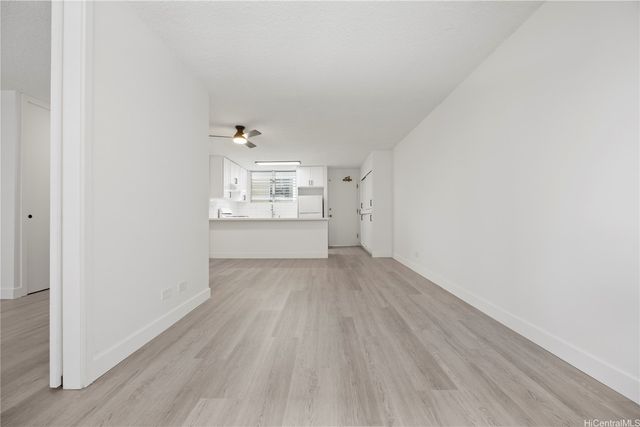 1122 Kinau Street 405, Honolulu, HI 96814