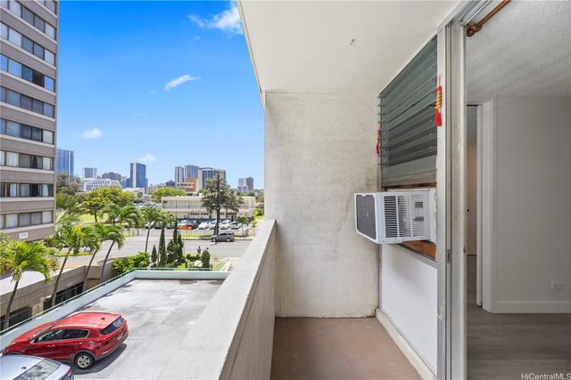 1122 Kinau Street 405, Honolulu, HI 96814