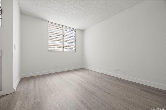 1122 Kinau Street 405, Honolulu, HI 96814