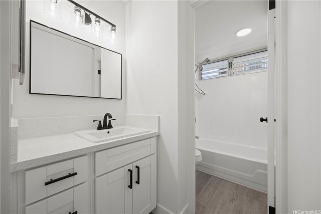 1122 Kinau Street 405, Honolulu, HI 96814