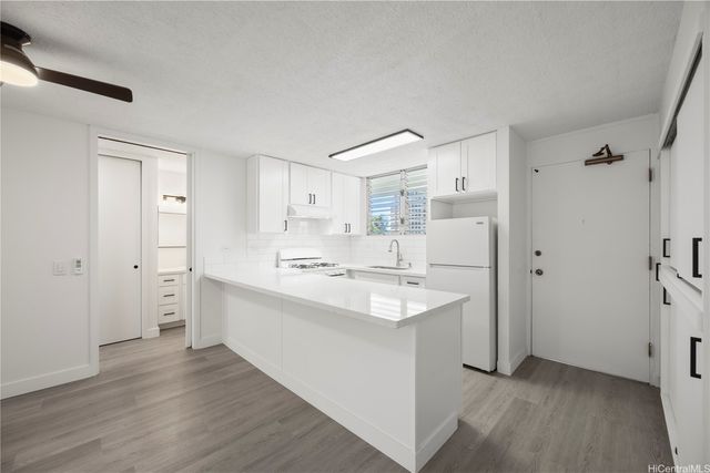 1122 Kinau Street 405, Honolulu, HI 96814