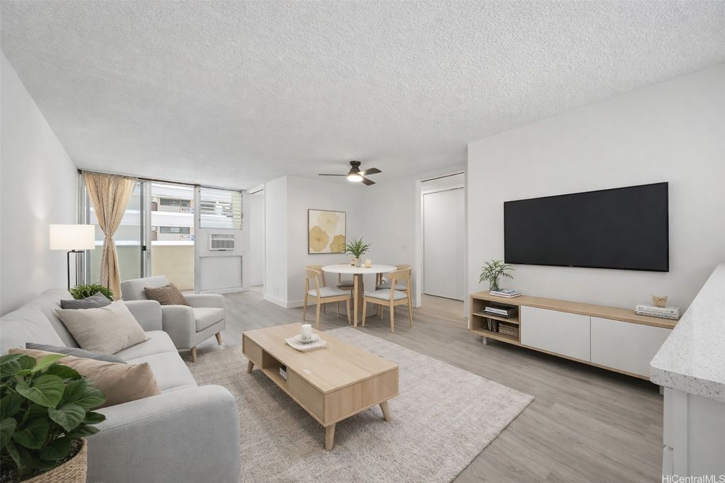 1122 Kinau Street 405, Honolulu, HI 96814