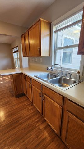 831 7th Street NW, Rochester, MN 55901