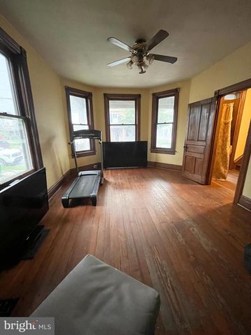 554 E LIBERTY STREET, Chambersburg, PA 17201
