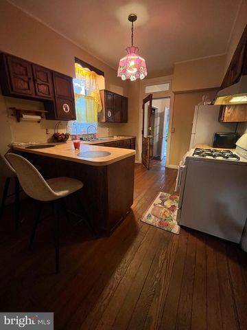 554 E LIBERTY STREET, Chambersburg, PA 17201