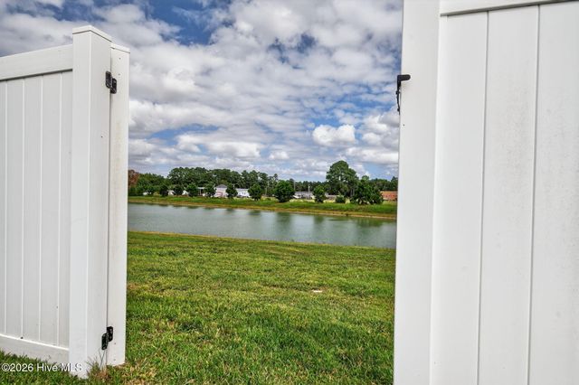 105 Moorland Way, Moyock, NC 27958