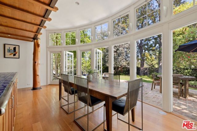 10339 Glenbarr Avenue, Los Angeles, CA 90064