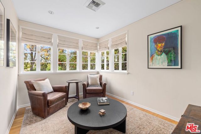 10339 Glenbarr Avenue, Los Angeles, CA 90064