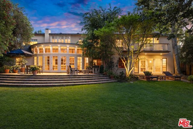 10339 Glenbarr Avenue, Los Angeles, CA 90064