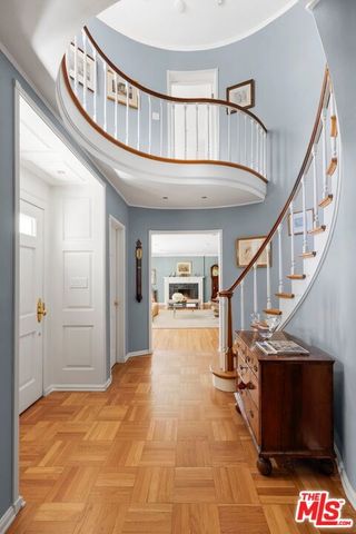 10339 Glenbarr Avenue, Los Angeles, CA 90064