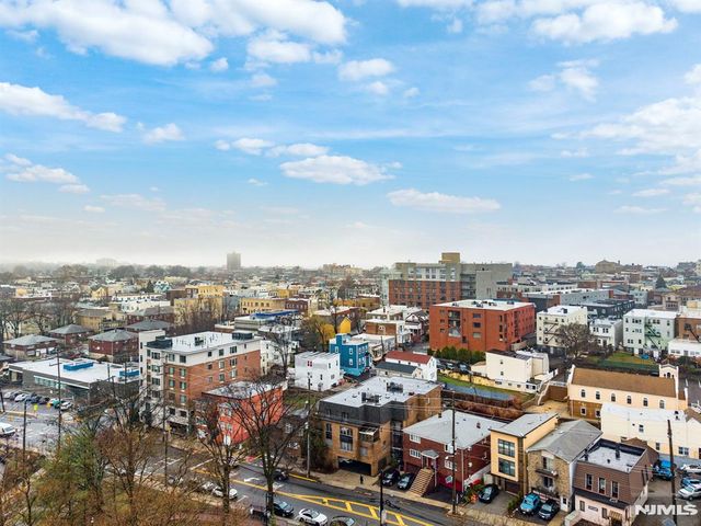 319 Gorge Road 5, Cliffside Park, NJ 07010