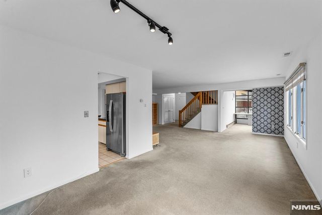 319 Gorge Road 5, Cliffside Park, NJ 07010