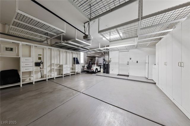 2728 Faiss Drive, Las Vegas, NV 89134