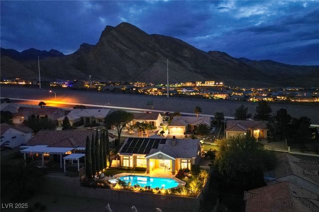 2728 Faiss Drive, Las Vegas, NV 89134