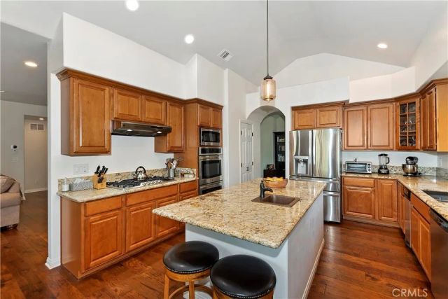 26300 Spyglass Drive, Lake Arrowhead, CA 92352
