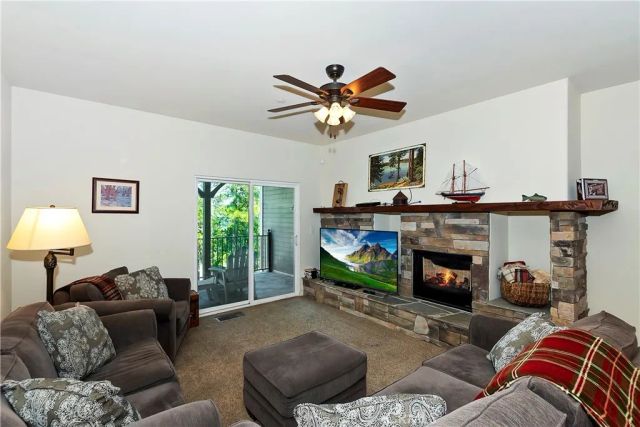 26300 Spyglass Drive, Lake Arrowhead, CA 92352