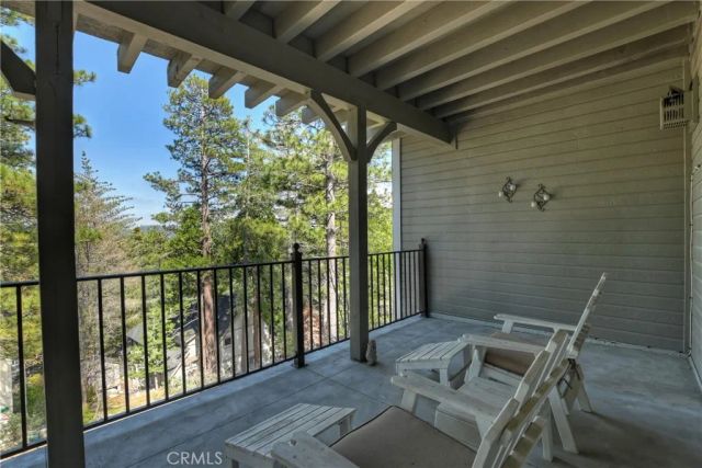 26300 Spyglass Drive, Lake Arrowhead, CA 92352