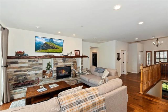 26300 Spyglass Drive, Lake Arrowhead, CA 92352