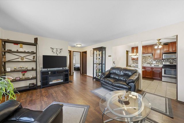 8539 N 107TH STREET, Milwaukee, WI 53224