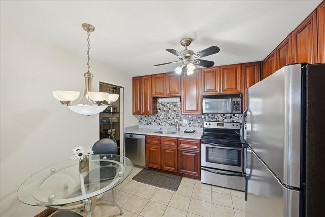 8539 N 107TH STREET, Milwaukee, WI 53224